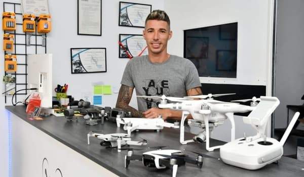 308/stockdrones1.jpg