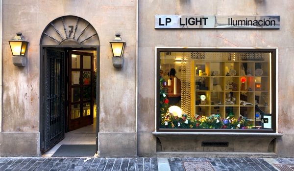 556/lplight01.jpg